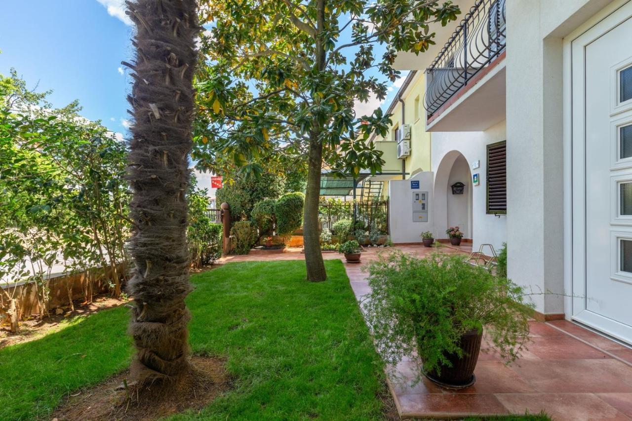 Holiday Apartment Suzana روفينج المظهر الخارجي الصورة